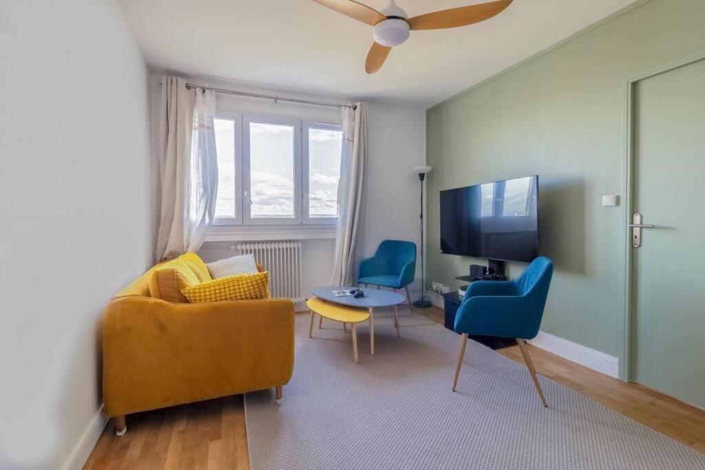 Renovated 2-Bed Apartment 2 Min From Lyon Oullins Εξωτερικό φωτογραφία